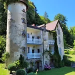 Le Vieux Vinzelles Сasa de vacaciones