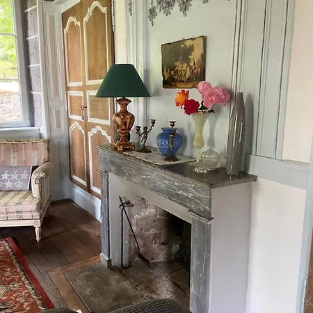 Le Vieux Vinzelles 別荘