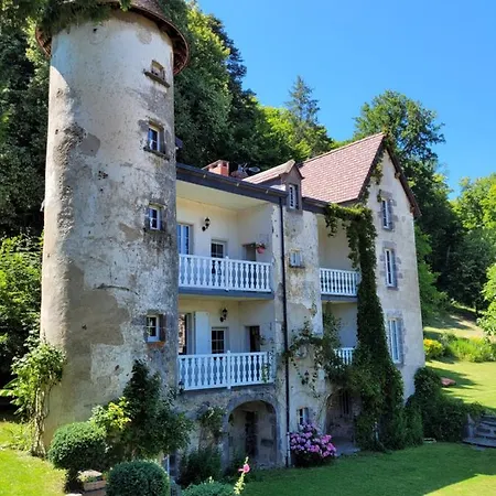 Le Vieux Vinzelles Ferienhaus