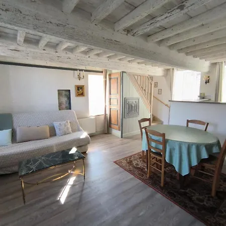 別荘 Le Vieux Vinzelles ボルヴィック