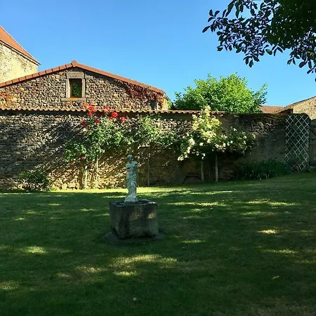 別荘 Le Vieux Vinzelles *